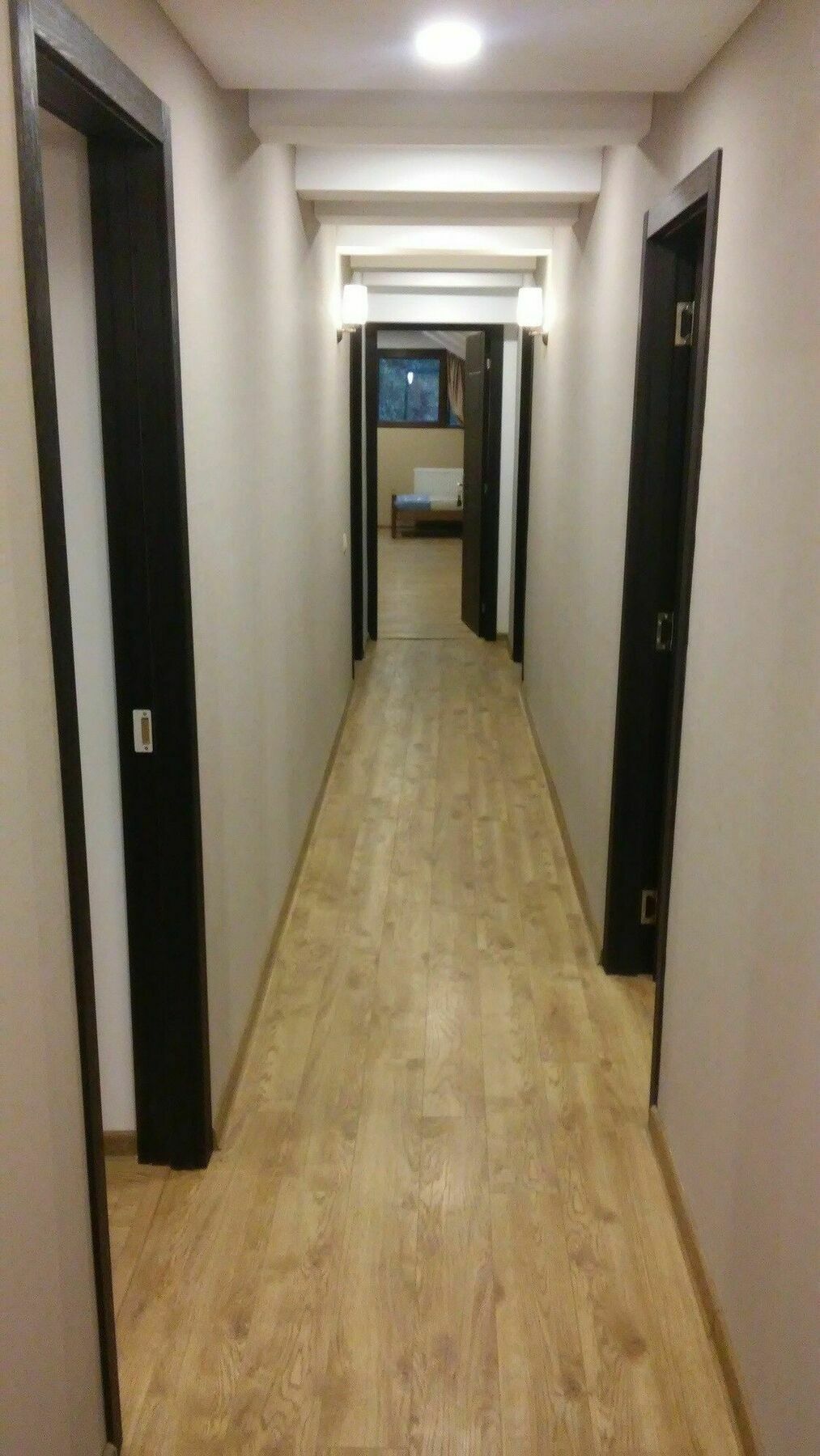 Red Hotel Тбілісі Екстер'єр фото